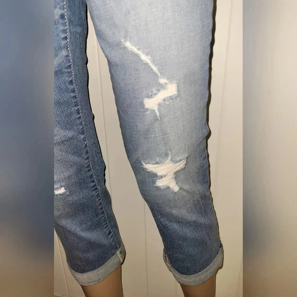 ARIZONA RIPPED JEANS NWOT - Picture 4 of 4